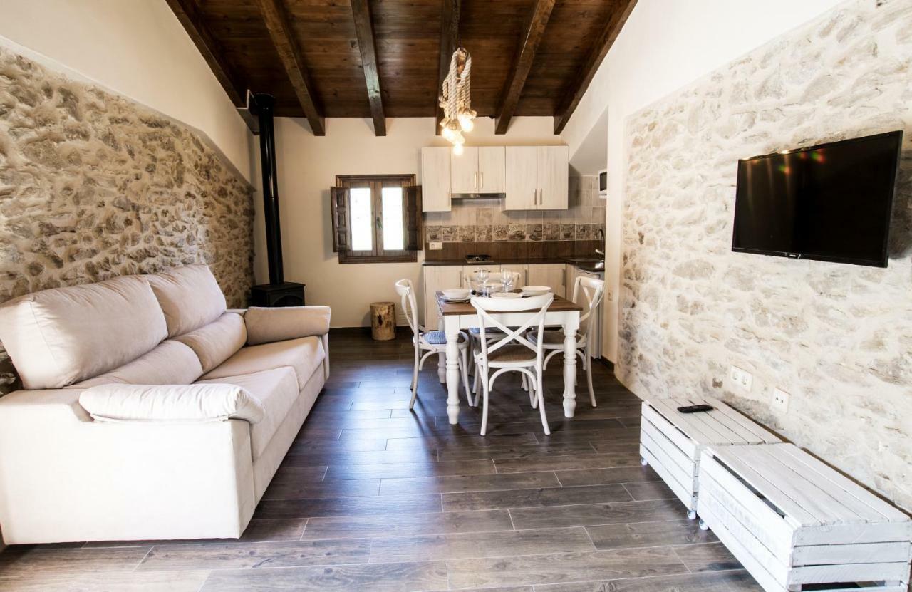 Masia El Cabrero Villarroya de los Pinares Luaran gambar
